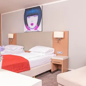 fourside-suites.vienna-besthotels.com/