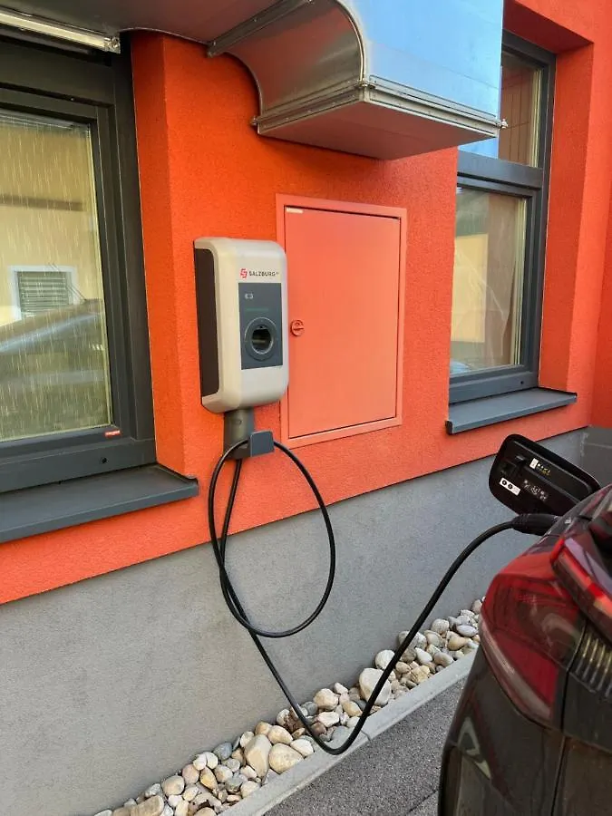 Hotel Plainbruecke | Self Check-In Salzburg Austria