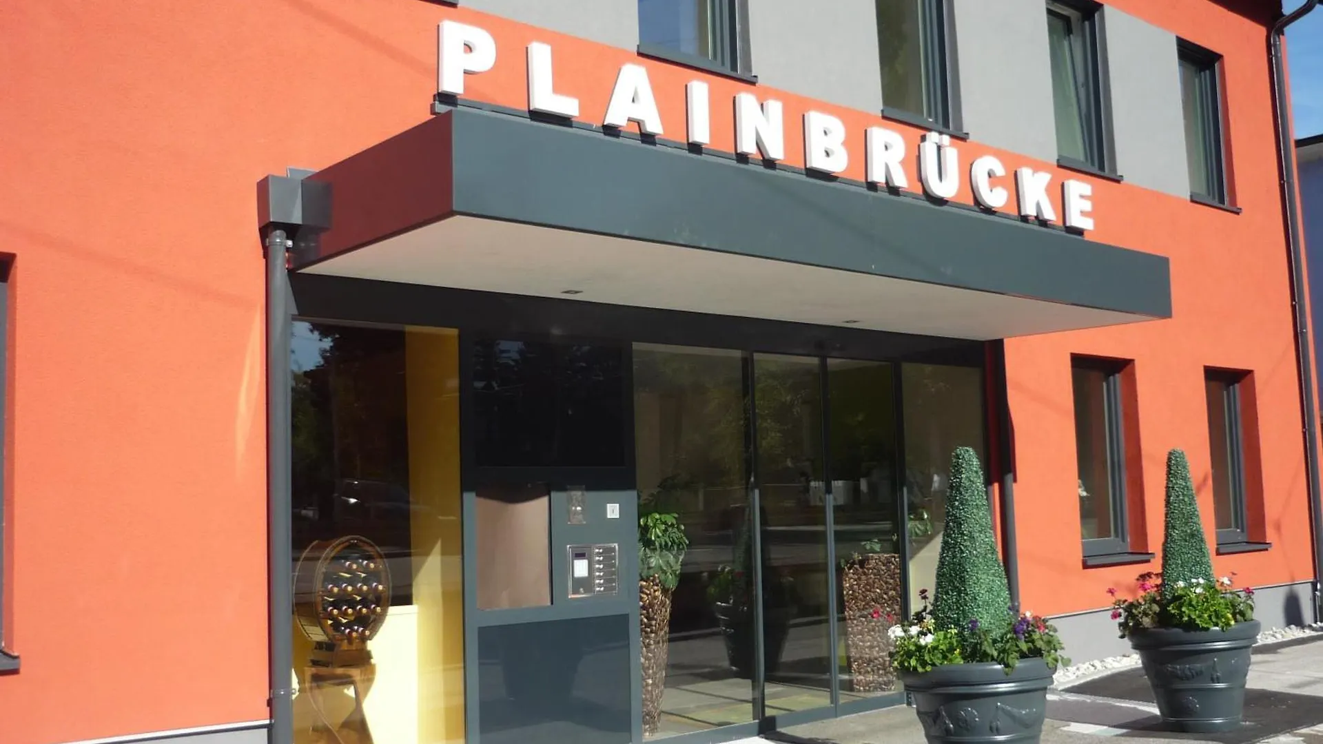 Hotel Plainbruecke | Self Check-In Salzburg