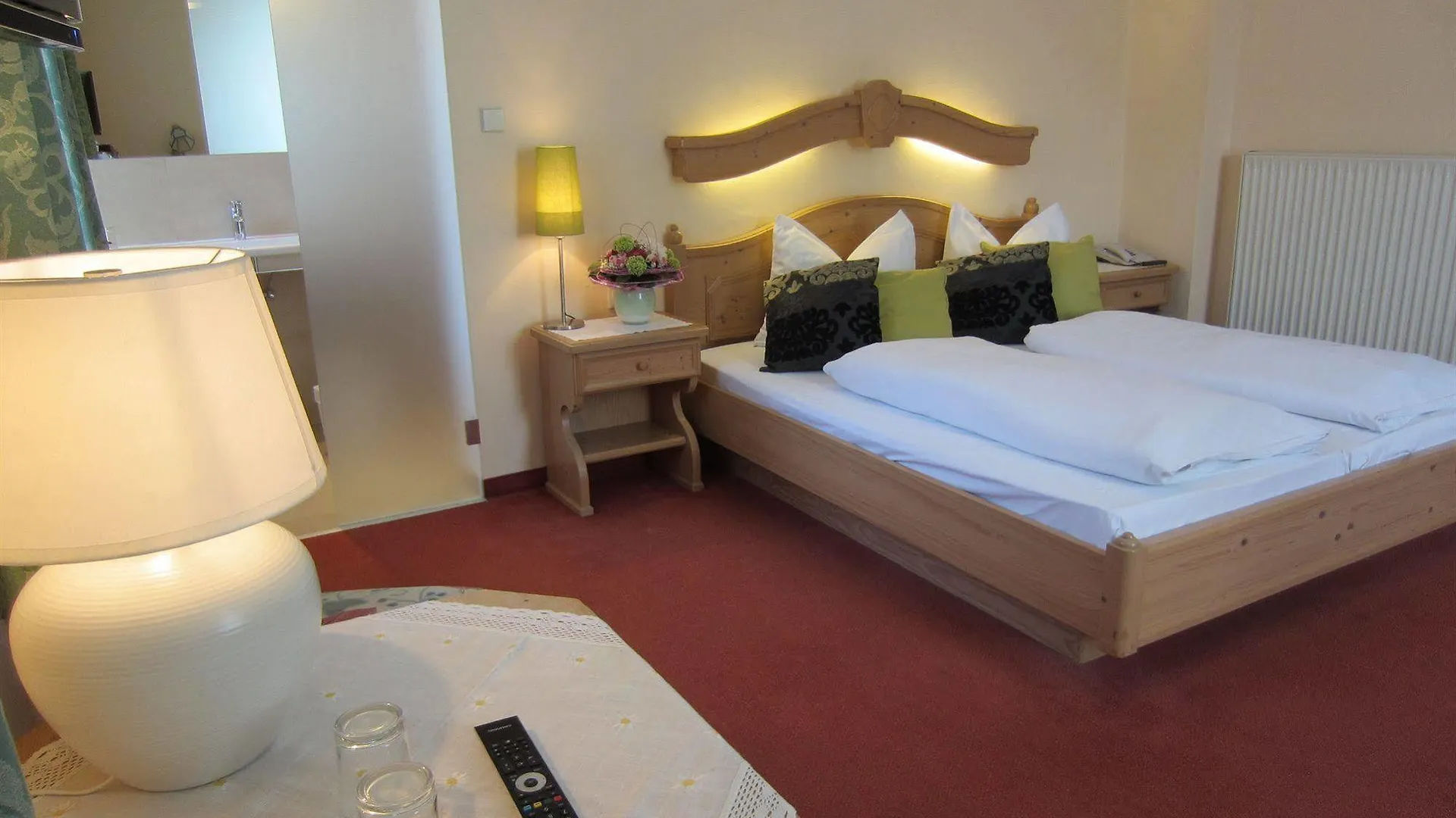 Hotel Plainbruecke | Self Check-In Salzburg Austria
